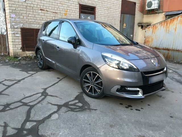 Рено Сценік, об'ємом двигуна 1.5 л та пробігом 201 тис. км за 10200 $, фото 1 на Automoto.ua
