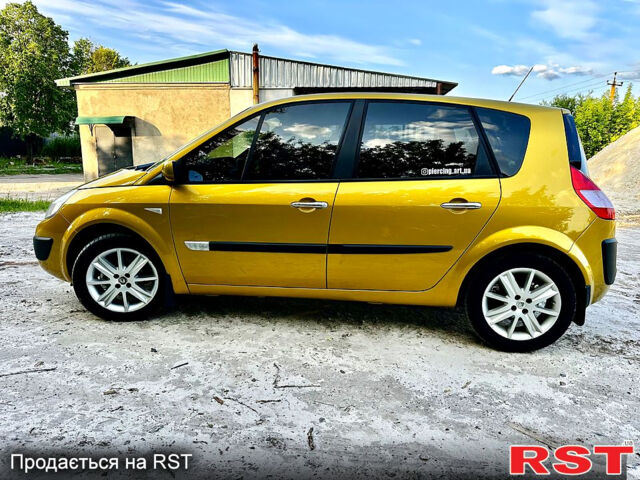 Рено Сценик, объемом двигателя 1.6 л и пробегом 270 тыс. км за 5700 $, фото 1 на Automoto.ua