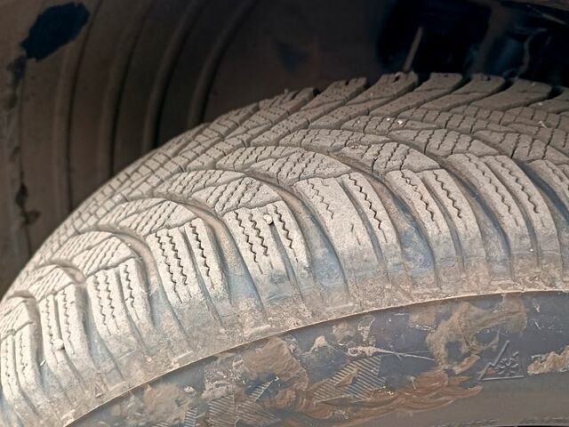 Рено Сценік, об'ємом двигуна 15 л та пробігом 329 тис. км за 4600 $, фото 1 на Automoto.ua