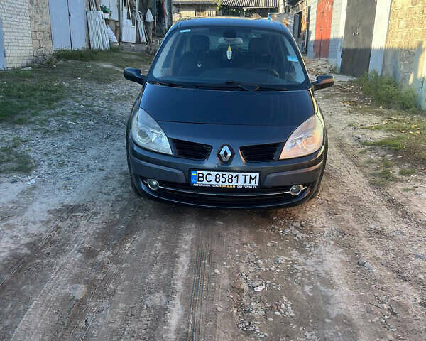 Рено Сценік, об'ємом двигуна 2 л та пробігом 5 тис. км за 4800 $, фото 1 на Automoto.ua