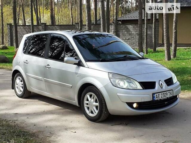 Рено Сценик, объемом двигателя 1.5 л и пробегом 318 тыс. км за 4999 $, фото 1 на Automoto.ua