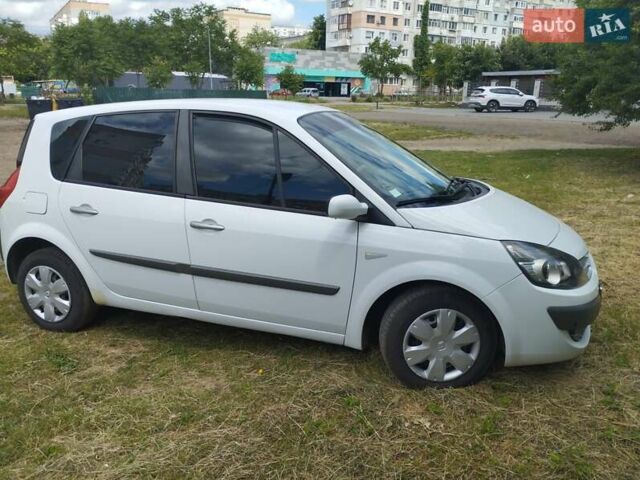 Рено Сценік, об'ємом двигуна 1.46 л та пробігом 205 тис. км за 5100 $, фото 1 на Automoto.ua