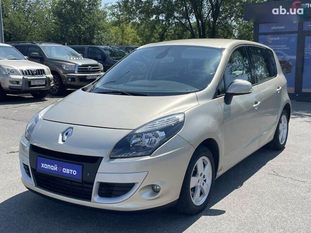 Рено Сценик, объемом двигателя 0 л и пробегом 210 тыс. км за 7300 $, фото 1 на Automoto.ua