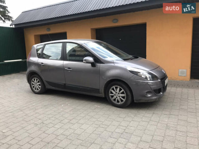 Рено Сценік, об'ємом двигуна 1.5 л та пробігом 230 тис. км за 6500 $, фото 1 на Automoto.ua