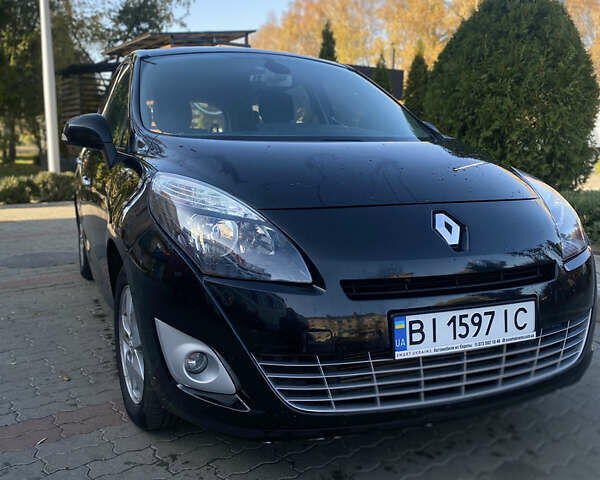 Рено Сценик, объемом двигателя 1.4 л и пробегом 198 тыс. км за 6800 $, фото 1 на Automoto.ua