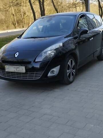 Рено Сценік, об'ємом двигуна 1.6 л та пробігом 320 тис. км за 7950 $, фото 1 на Automoto.ua