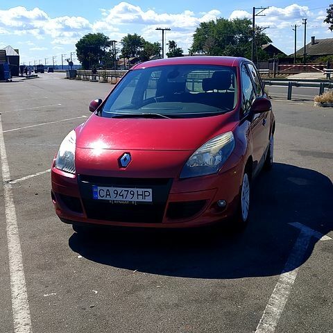 Рено Сценик, объемом двигателя 15 л и пробегом 0 тыс. км за 7350 $, фото 1 на Automoto.ua