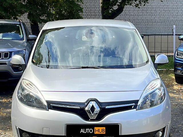 Рено Сценік, об'ємом двигуна 1.5 л та пробігом 213 тис. км за 6900 $, фото 1 на Automoto.ua