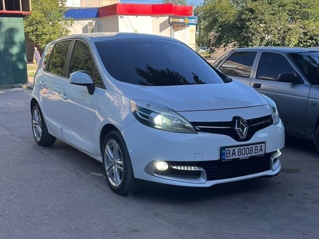 Рено Сценік, об'ємом двигуна 1.5 л та пробігом 284 тис. км за 10100 $, фото 1 на Automoto.ua