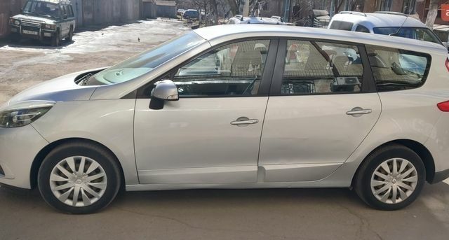Рено Сценік, об'ємом двигуна 1.46 л та пробігом 298 тис. км за 8500 $, фото 1 на Automoto.ua