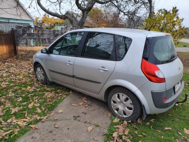 Серый Рено Сценик, объемом двигателя 2 л и пробегом 230 тыс. км за 5000 $, фото 1 на Automoto.ua