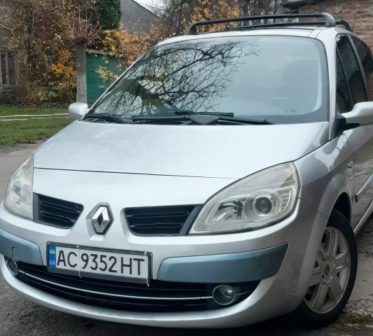 Серый Рено Сценик, объемом двигателя 1.6 л и пробегом 232 тыс. км за 6660 $, фото 1 на Automoto.ua