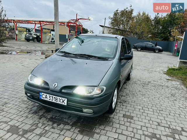 Серый Рено Сценик, объемом двигателя 2 л и пробегом 274 тыс. км за 2999 $, фото 1 на Automoto.ua