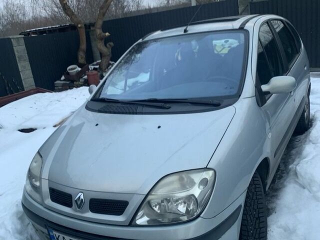 Серый Рено Сценик, объемом двигателя 1.6 л и пробегом 300 тыс. км за 3800 $, фото 1 на Automoto.ua