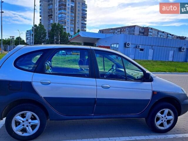 Сірий Рено Сценік, об'ємом двигуна 2 л та пробігом 240 тис. км за 3650 $, фото 1 на Automoto.ua