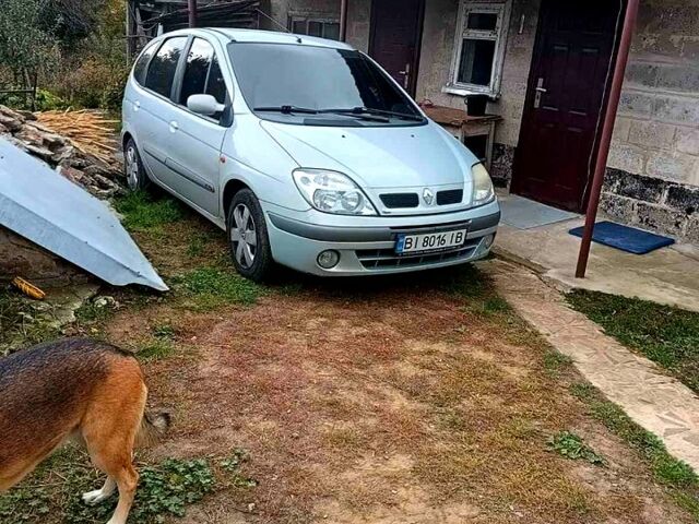 Сірий Рено Сценік, об'ємом двигуна 1.6 л та пробігом 300 тис. км за 3500 $, фото 1 на Automoto.ua