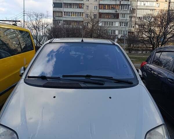 Серый Рено Сценик, объемом двигателя 1.87 л и пробегом 300 тыс. км за 1350 $, фото 1 на Automoto.ua