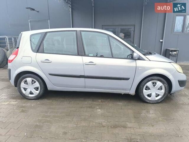 Серый Рено Сценик, объемом двигателя 1.9 л и пробегом 237 тыс. км за 3800 $, фото 1 на Automoto.ua