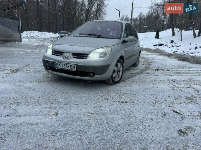 Серый Рено Сценик, объемом двигателя 1.4 л и пробегом 300 тыс. км за 3700 $, фото 1 на Automoto.ua