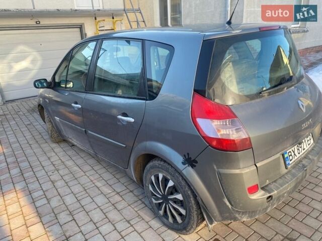 Сірий Рено Сценік, об'ємом двигуна 1.6 л та пробігом 243 тис. км за 3900 $, фото 1 на Automoto.ua
