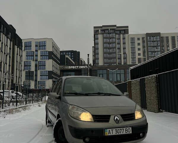 Сірий Рено Сценік, об'ємом двигуна 1.5 л та пробігом 359 тис. км за 2999 $, фото 1 на Automoto.ua