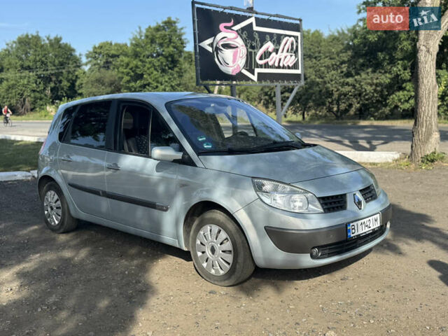 Серый Рено Сценик, объемом двигателя 1.6 л и пробегом 218 тыс. км за 5300 $, фото 1 на Automoto.ua