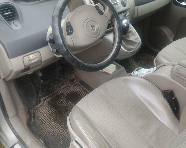 Серый Рено Сценик, объемом двигателя 1.46 л и пробегом 410 тыс. км за 5200 $, фото 1 на Automoto.ua