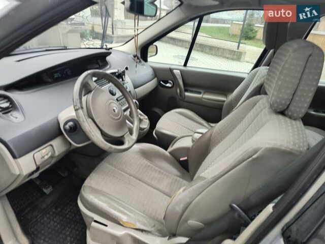 Серый Рено Сценик, объемом двигателя 1.87 л и пробегом 246 тыс. км за 4800 $, фото 1 на Automoto.ua