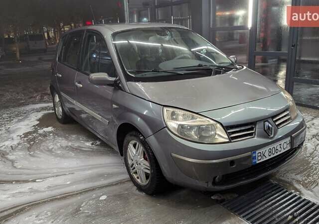 Серый Рено Сценик, объемом двигателя 1.87 л и пробегом 350 тыс. км за 3000 $, фото 1 на Automoto.ua