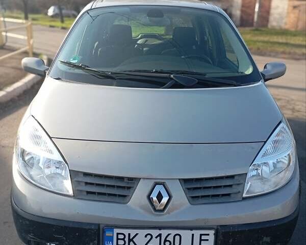 Сірий Рено Сценік, об'ємом двигуна 1.6 л та пробігом 218 тис. км за 4300 $, фото 1 на Automoto.ua