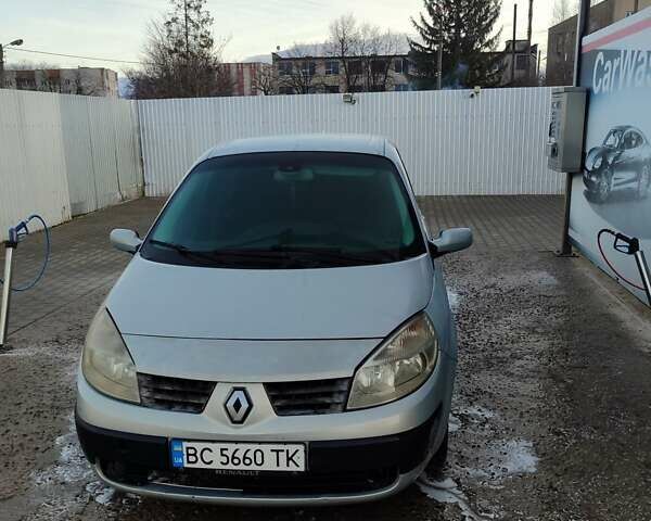 Сірий Рено Сценік, об'ємом двигуна 1.5 л та пробігом 300 тис. км за 3300 $, фото 1 на Automoto.ua