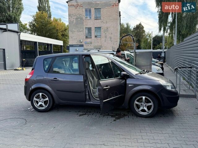 Сірий Рено Сценік, об'ємом двигуна 1.6 л та пробігом 256 тис. км за 4100 $, фото 1 на Automoto.ua