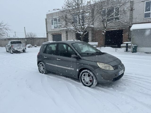 Серый Рено Сценик, объемом двигателя 1.9 л и пробегом 240 тыс. км за 3750 $, фото 1 на Automoto.ua