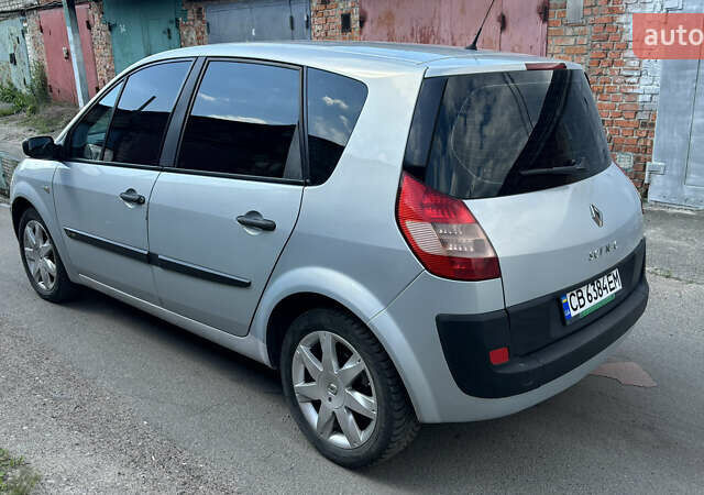 Серый Рено Сценик, объемом двигателя 1.6 л и пробегом 298 тыс. км за 4300 $, фото 1 на Automoto.ua