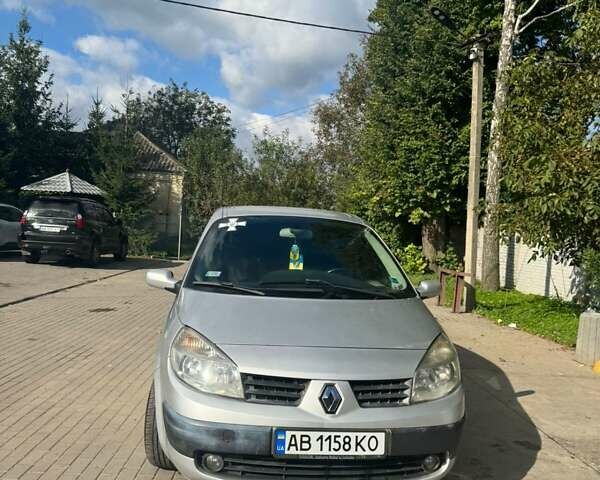 Серый Рено Сценик, объемом двигателя 1.9 л и пробегом 300 тыс. км за 4000 $, фото 1 на Automoto.ua