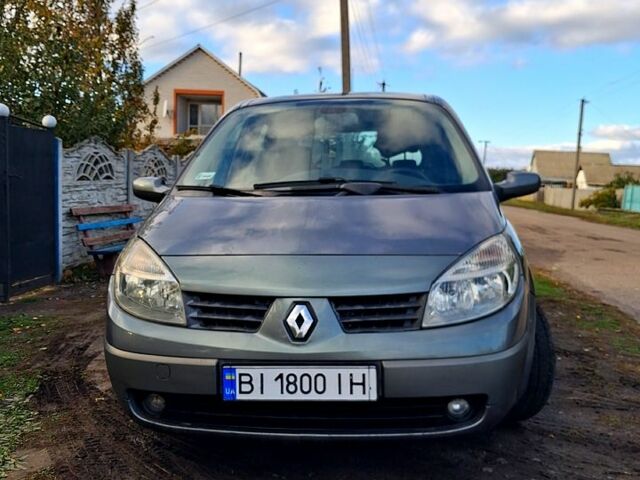 Рено Сценик 2005 в Полтаве на Automoto.ua Серый Рено Сценик, объемом двигателя 1.9 л и пробегом 335 тыс. км за 5200 $, фото 1 на Automoto.ua