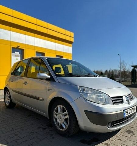 Серый Рено Сценик, объемом двигателя 2 л и пробегом 148 тыс. км за 4800 $, фото 1 на Automoto.ua