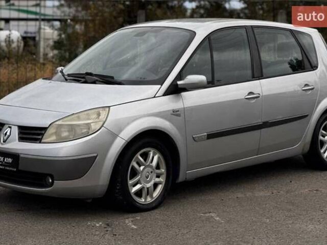 Серый Рено Сценик, объемом двигателя 2 л и пробегом 200 тыс. км за 3950 $, фото 1 на Automoto.ua