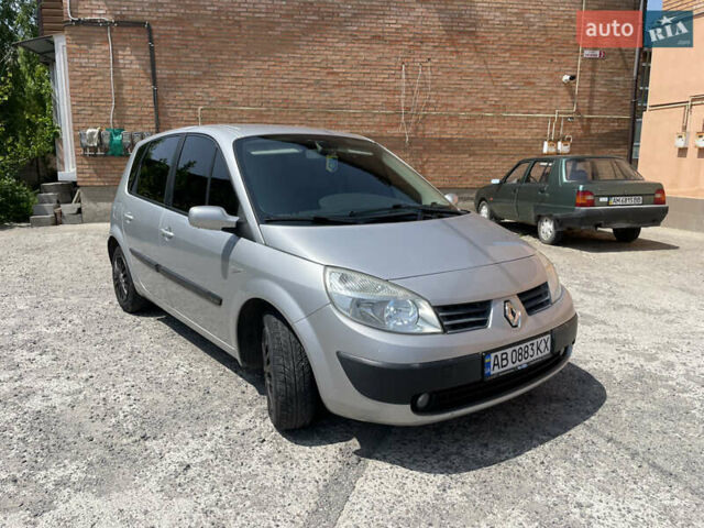 Рено Сценик 2005 в Виннице на Automoto.ua Серый Рено Сценик, объемом двигателя 1.6 л и пробегом 137 тыс. км за 5500 $, фото 1 на Automoto.ua