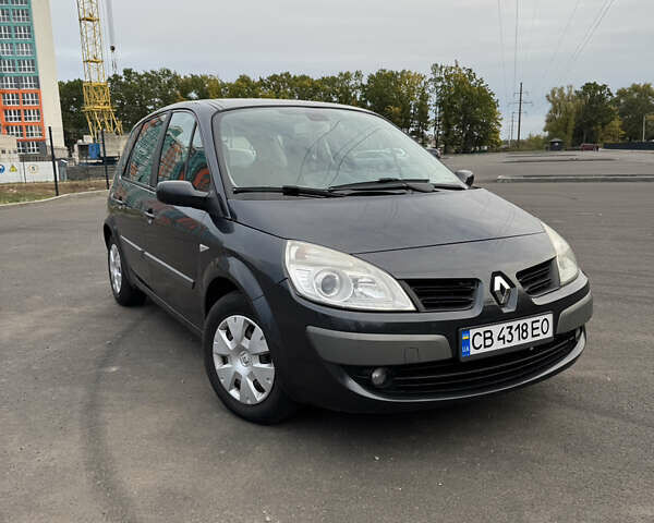 Рено Сценік 2006 у Чернігові на Automoto.ua Сірий Рено Сценік, об'ємом двигуна 1.6 л та пробігом 235 тис. км за 5250 $, фото 1 на Automoto.ua