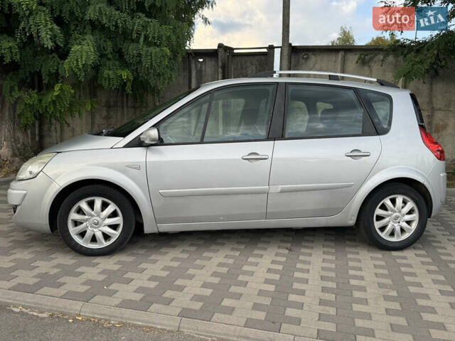 Сірий Рено Сценік, об'ємом двигуна 1.6 л та пробігом 215 тис. км за 4800 $, фото 1 на Automoto.ua