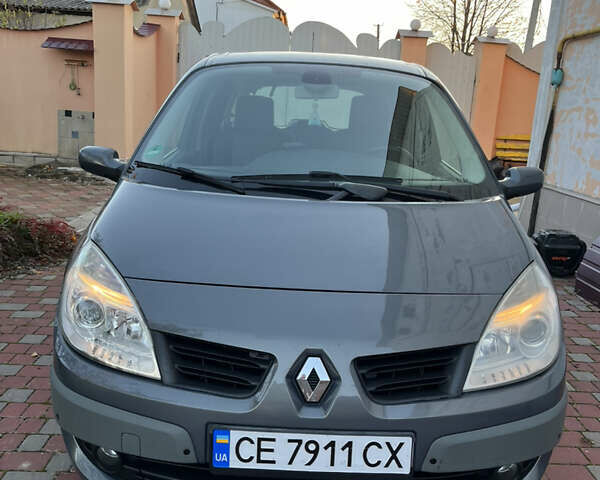 Рено Сценік 2006 у Хмельницькому на Automoto.ua Сірий Рено Сценік, об'ємом двигуна 2 л та пробігом 236 тис. км за 5800 $, фото 1 на Automoto.ua