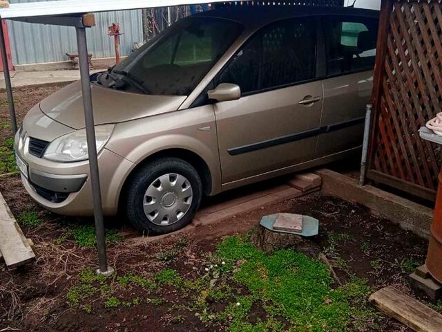 Сірий Рено Сценік, об'ємом двигуна 1.6 л та пробігом 130 тис. км за 7000 $, фото 1 на Automoto.ua
