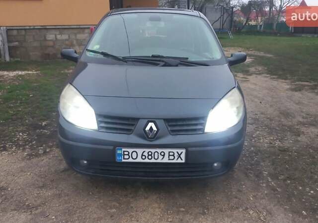 Серый Рено Сценик, объемом двигателя 2 л и пробегом 222 тыс. км за 1600 $, фото 1 на Automoto.ua