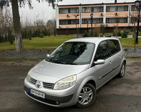 Серый Рено Сценик, объемом двигателя 1.6 л и пробегом 178 тыс. км за 5000 $, фото 1 на Automoto.ua