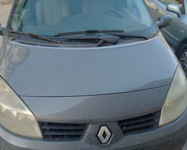 Серый Рено Сценик, объемом двигателя 1.5 л и пробегом 302 тыс. км за 5162 $, фото 1 на Automoto.ua