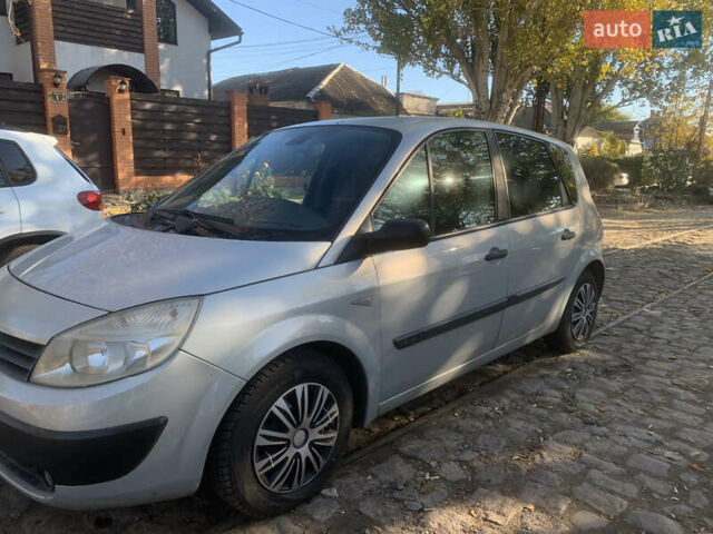 Сірий Рено Сценік, об'ємом двигуна 1.6 л та пробігом 230 тис. км за 4300 $, фото 1 на Automoto.ua