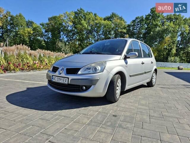 Сірий Рено Сценік, об'ємом двигуна 1.6 л та пробігом 225 тис. км за 4800 $, фото 1 на Automoto.ua