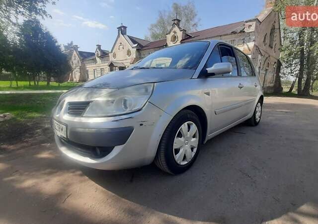 Серый Рено Сценик, объемом двигателя 1.6 л и пробегом 219 тыс. км за 5590 $, фото 1 на Automoto.ua