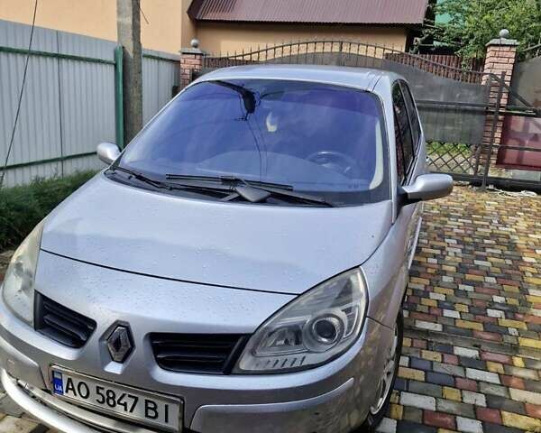 Сірий Рено Сценік, об'ємом двигуна 1.5 л та пробігом 288 тис. км за 3500 $, фото 1 на Automoto.ua